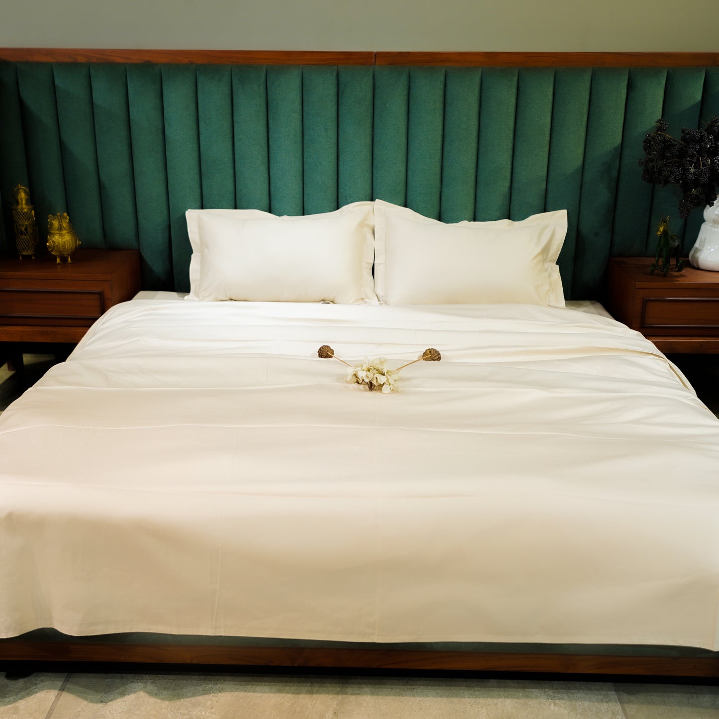 Beige pure cotton flat bed sheet for king/queen/single bed – breathable, soft, skin-friendly & fade-resistant bedding for Indian homes.