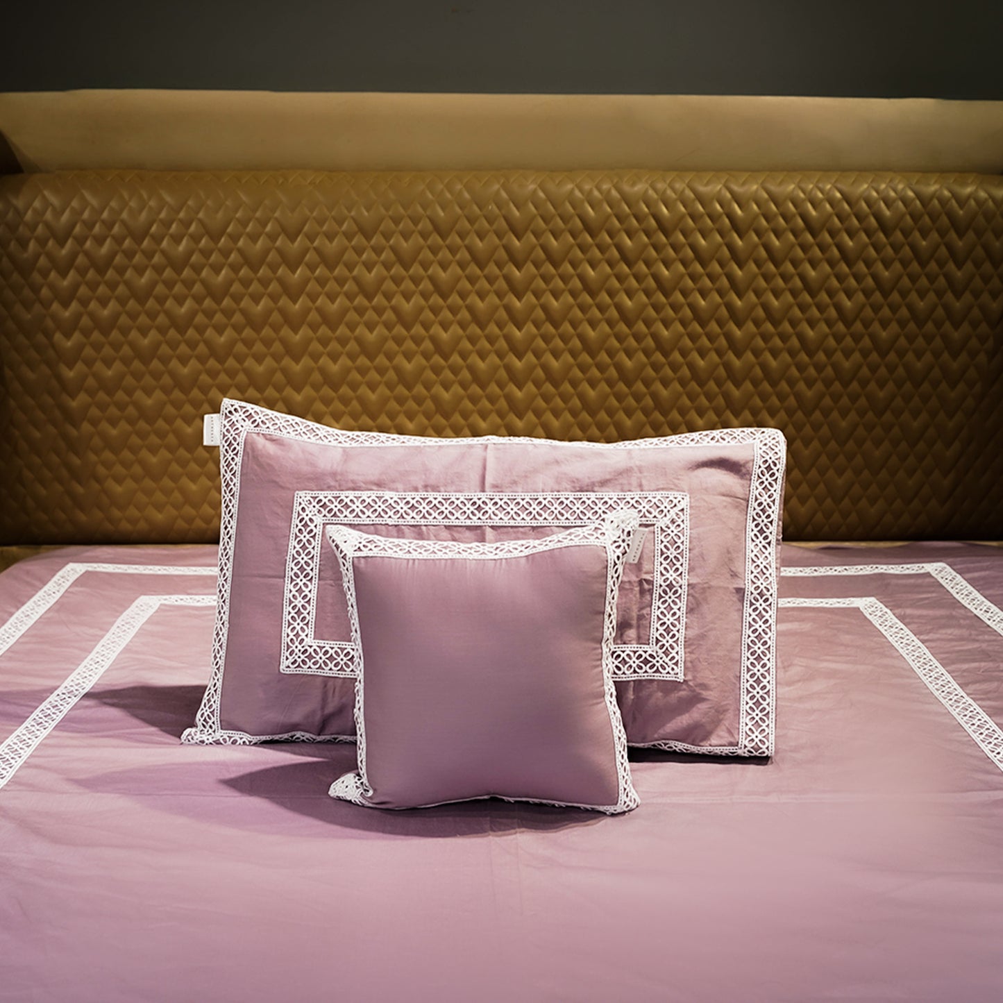 Misty Mauve Cotton Bloom 300 TC|500 TC Bed Set
