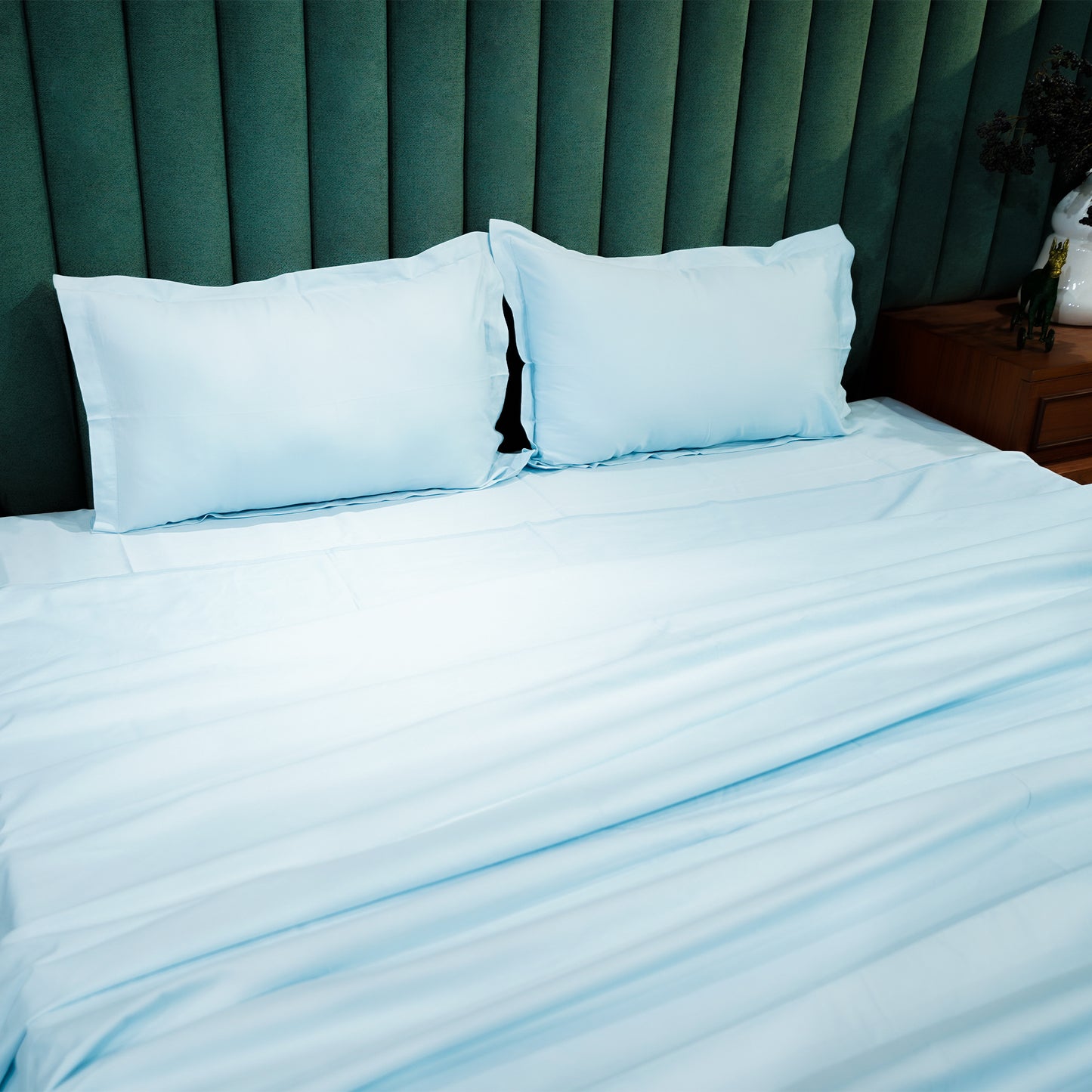 Baby Blue pure cotton flat bed sheet for king/queen/single bed – breathable, soft, skin-friendly & fade-resistant bedding for Indian homes.