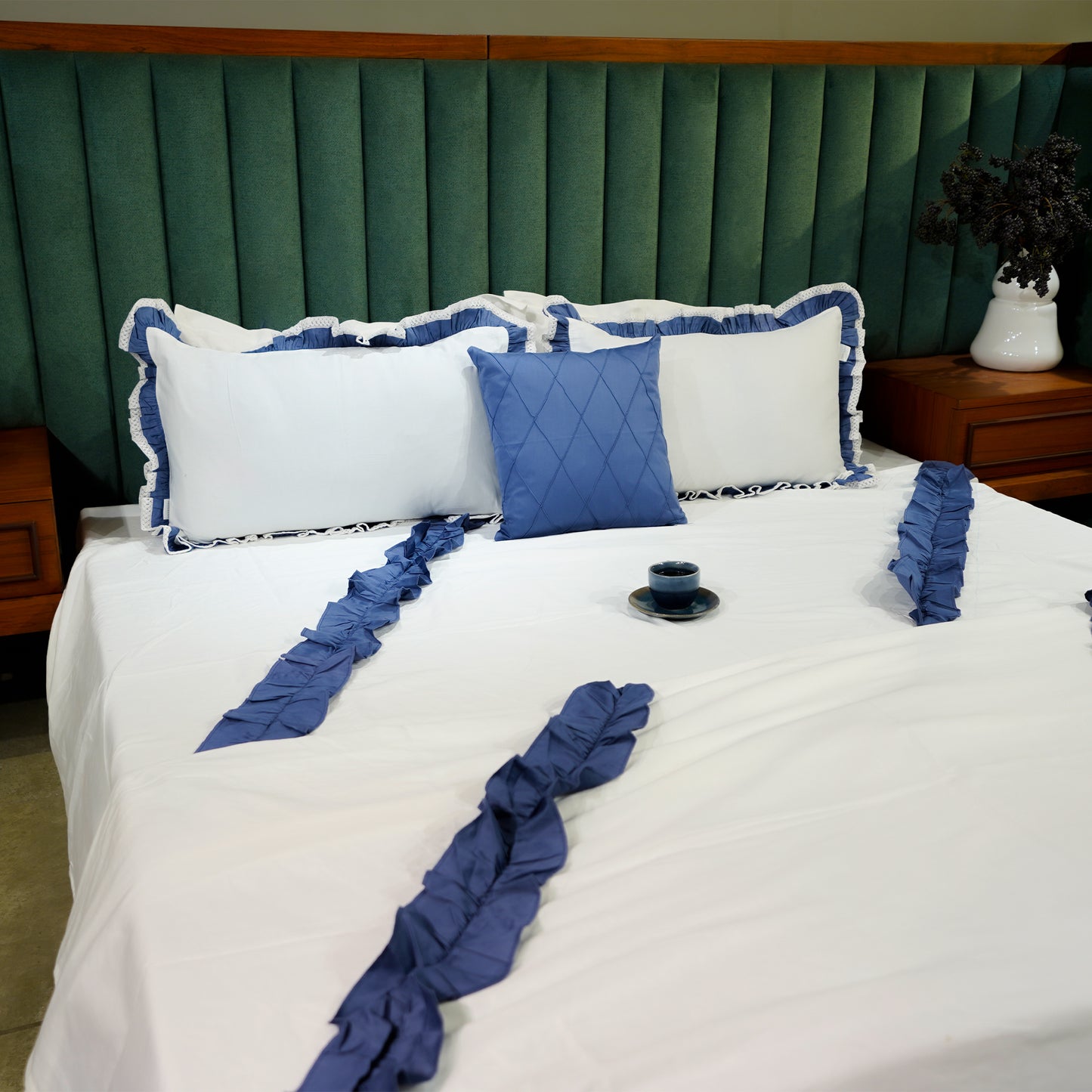 Enriched Frill Bed Cover