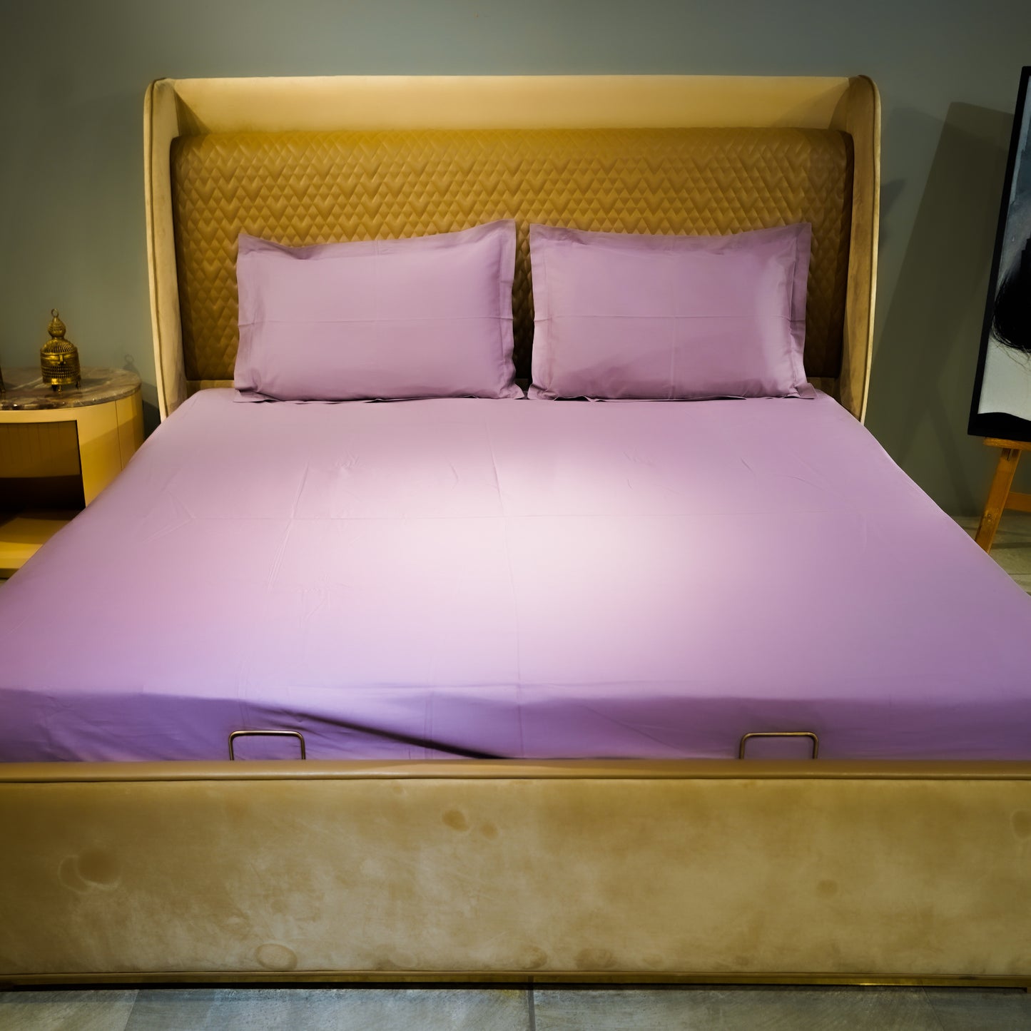 Lavender pure cotton flat bed sheet for king/queen/single bed – breathable, soft, skin-friendly & fade-resistant bedding for Indian homes.
