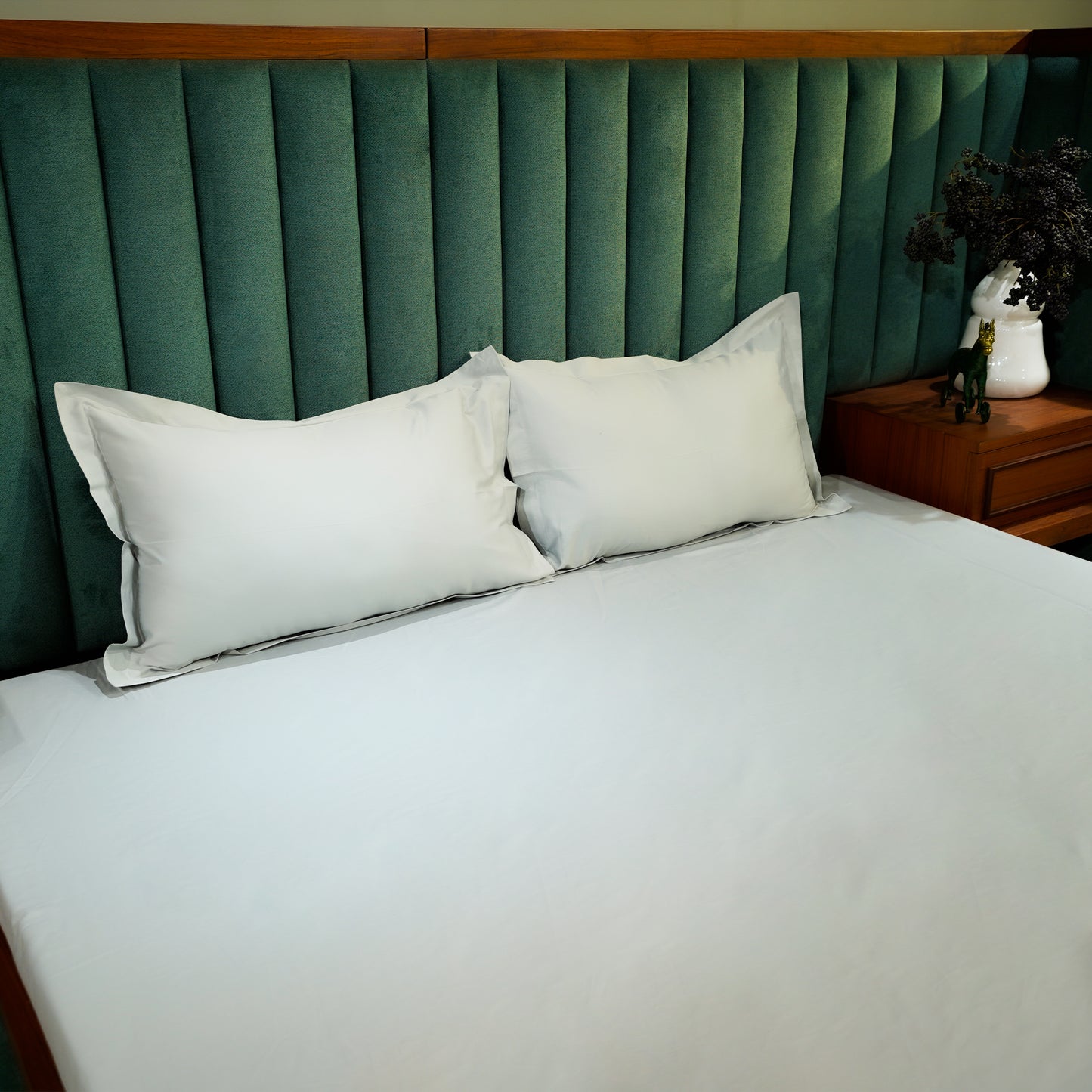Grey Elegance 300 TC|500 TC Pillow Cover