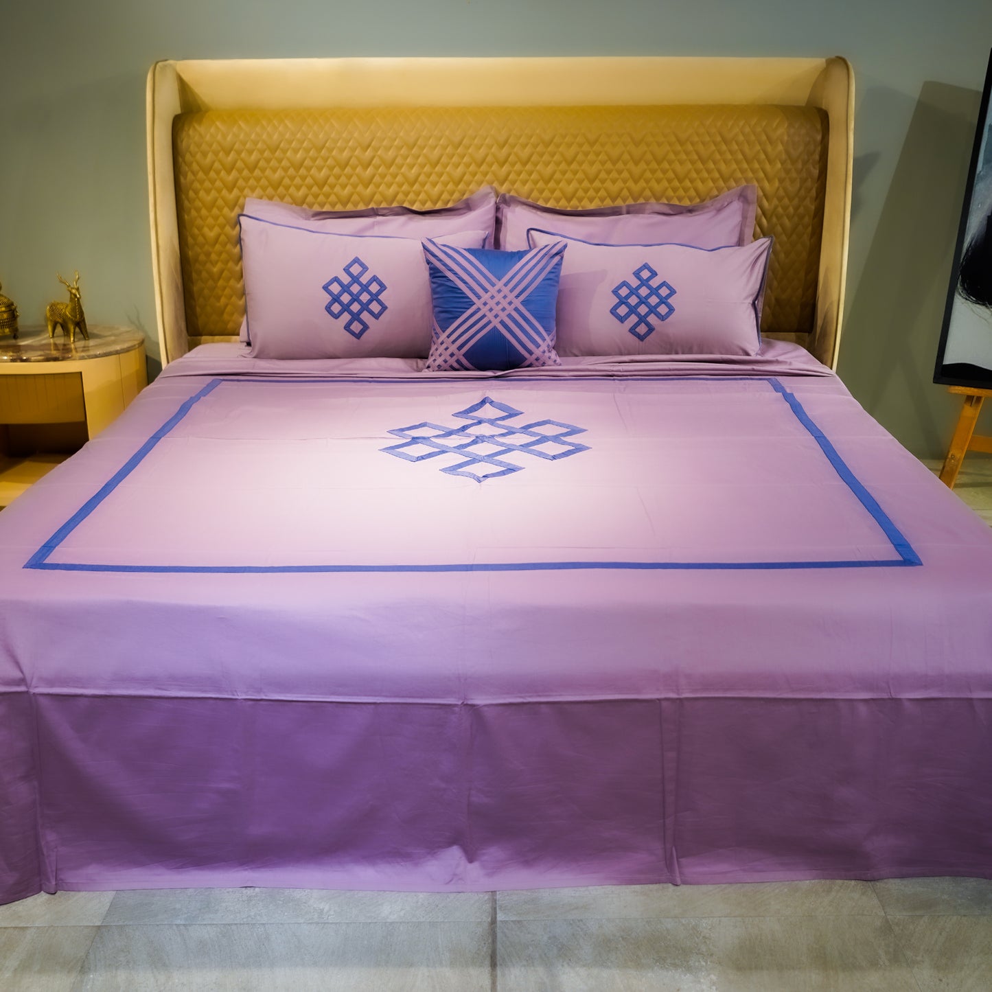 Misty Mauve Abstract Fusion 300 TC|500 TC Bed Set