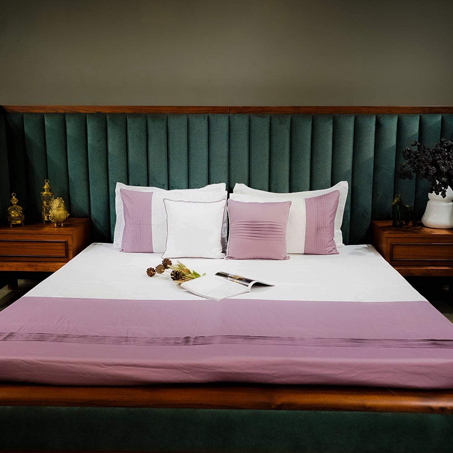 Pure Alabaster Colorplay Stripe 300 TC|500 TC Bed Set