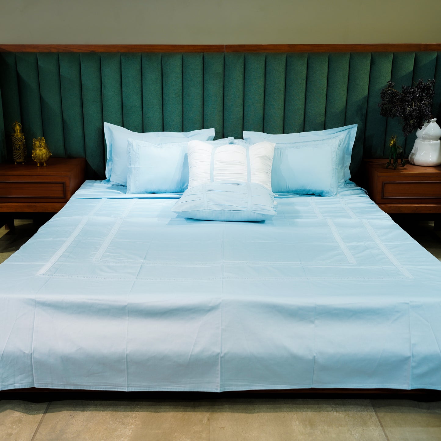 Azure Whisper Opulent Edge 300 TC|400 TC|500 TC Bed Set