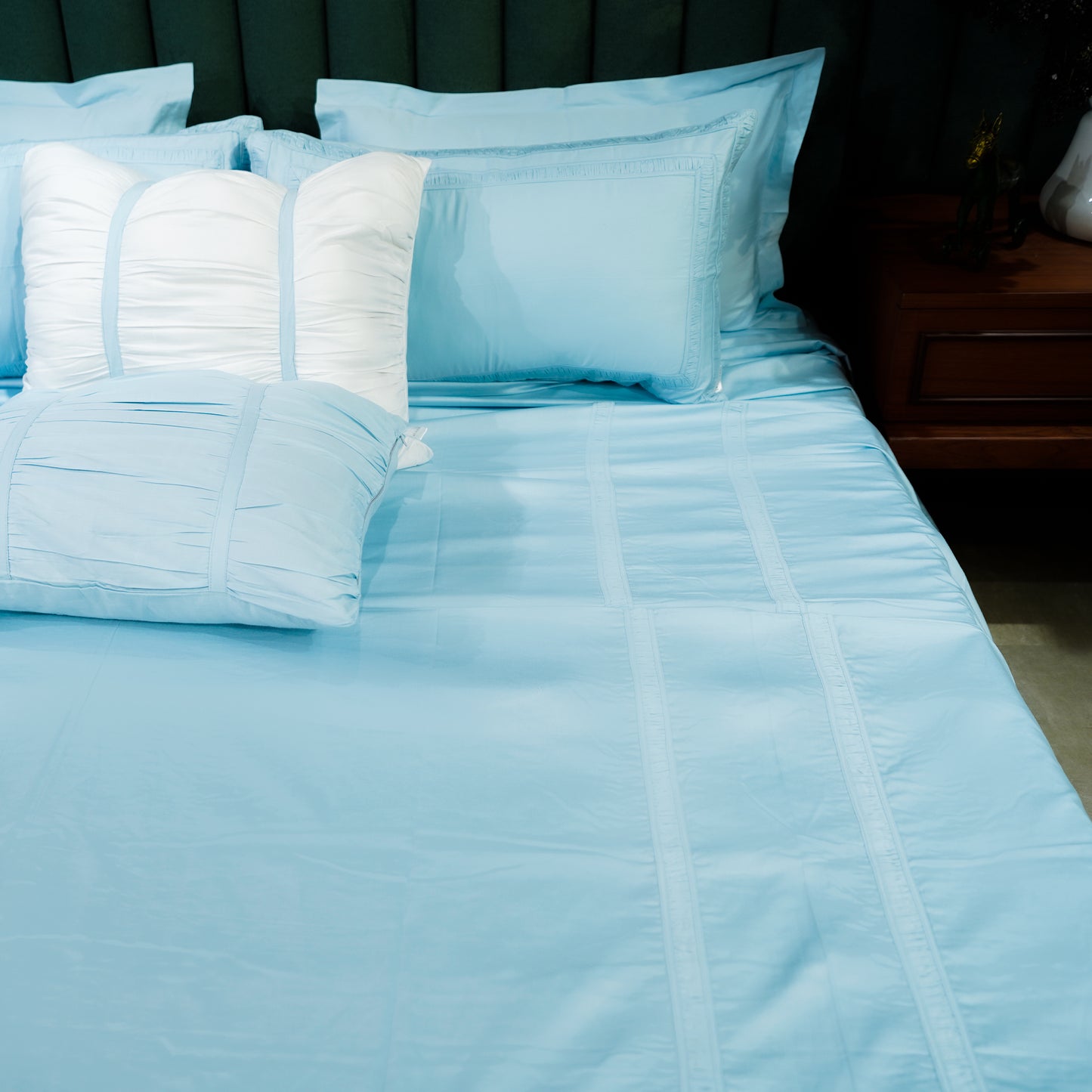 Azure Whisper Opulent Edge 300 TC|400 TC|500 TC Designer Bed Sheet