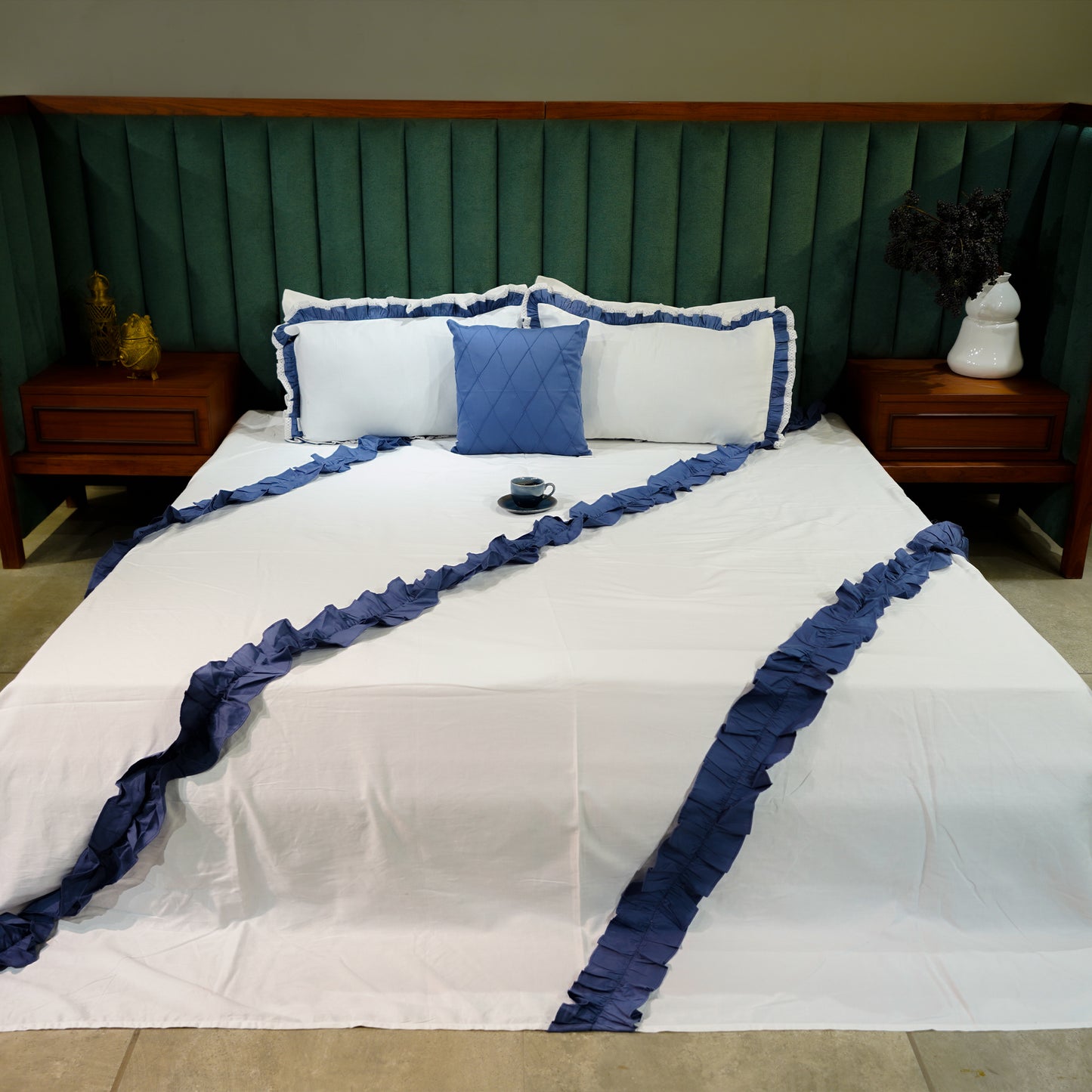 Enriched Frill Bed Cover