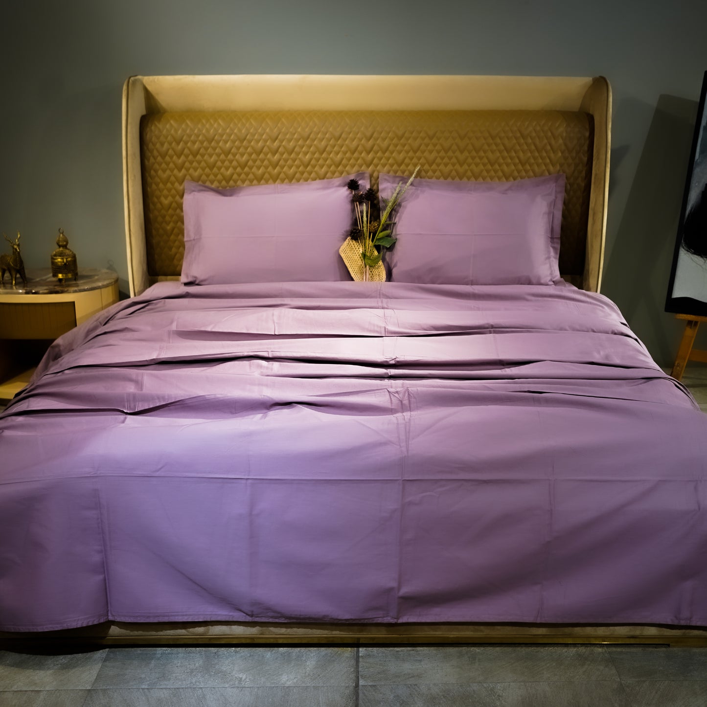 Lavender pure cotton flat bed sheet for king/queen/single bed – breathable, soft, skin-friendly & fade-resistant bedding for Indian homes.