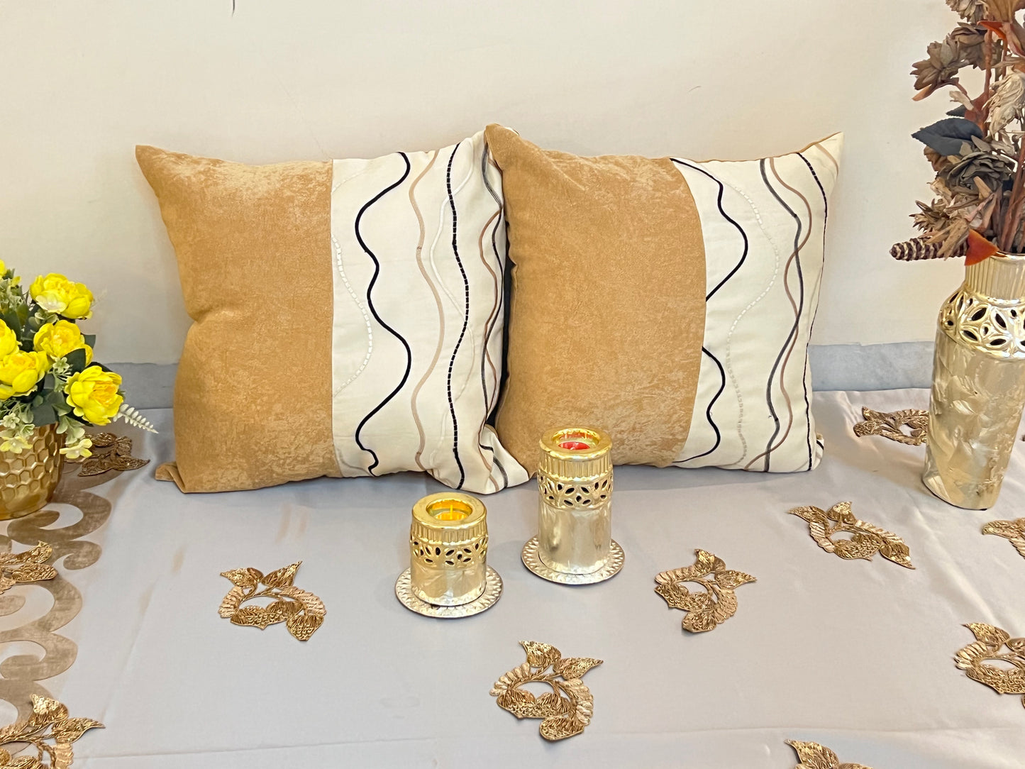 Wavy Beach Curls Cushion Cover Sets
