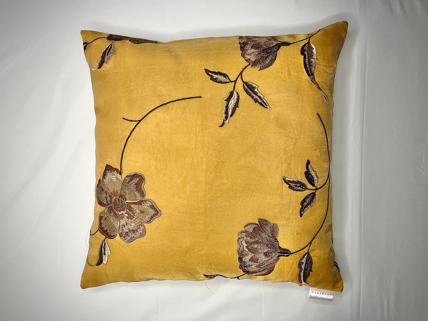Budding Lily Cushion Cover Sets