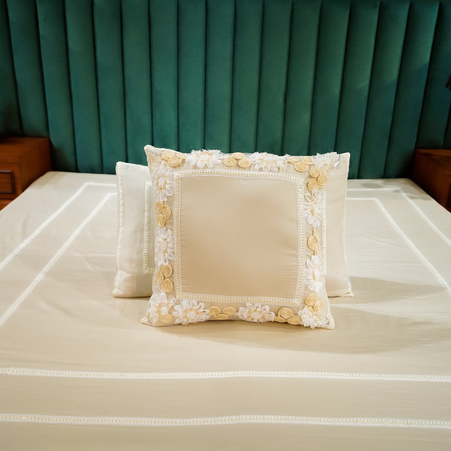 Majestic Sapphire Trimmed Bliss 300 TC|500 TC Cushion Cover Sets