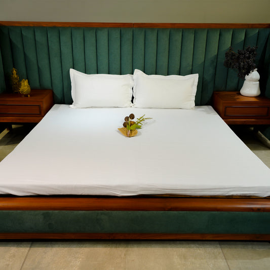 White pure cotton flat bed sheet for king/queen/single bed – breathable & soft bedding for Indian homes.