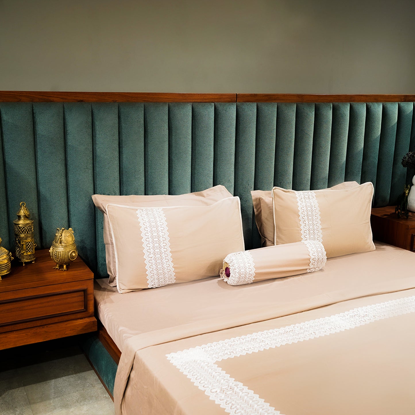 Chic Mocha 500 TC Designer Bed Sheet