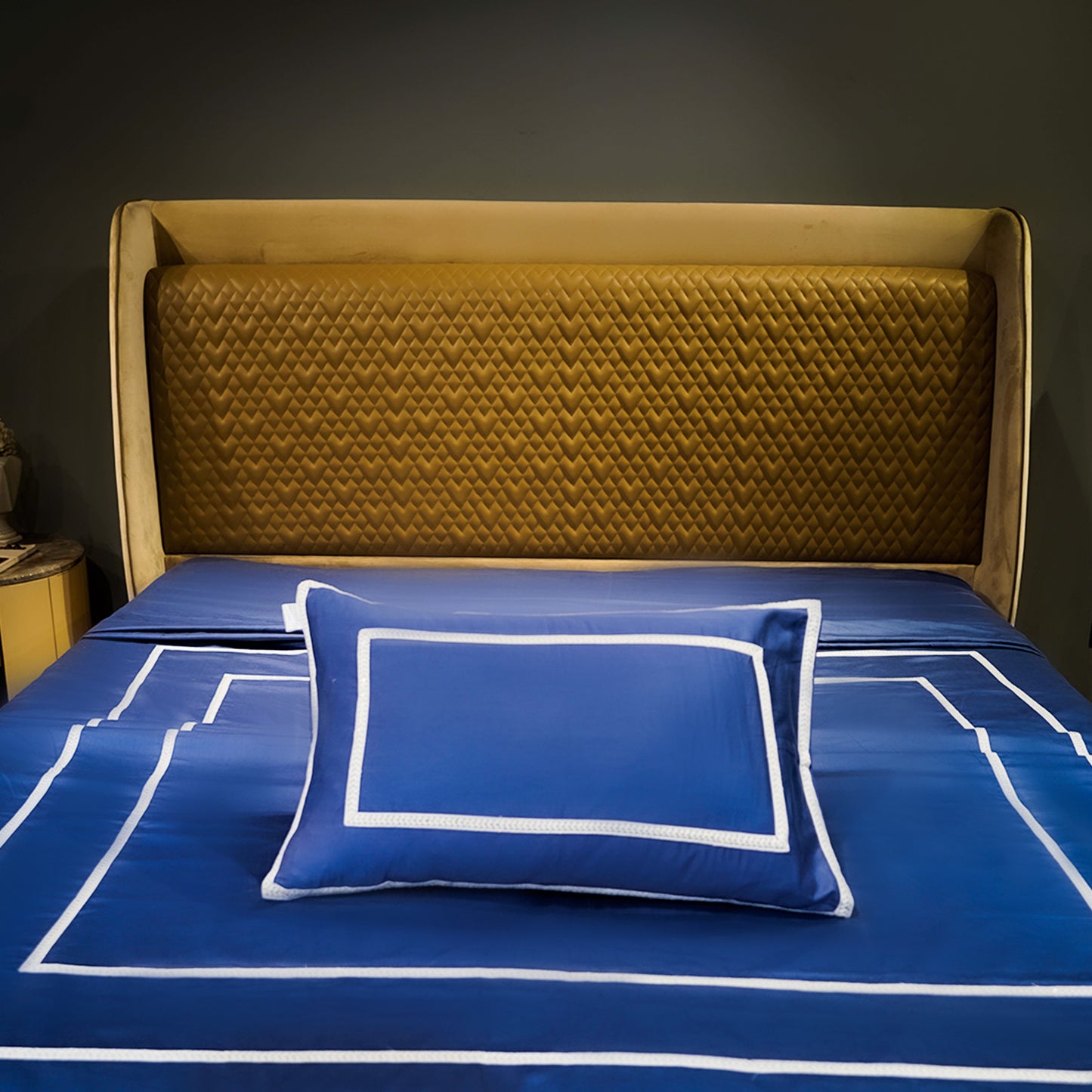 Majestic Sapphire Trimmed Bliss 300 TC|500 TC Designer Bed Sheet