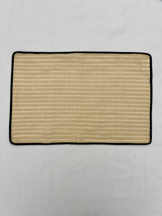 Gilded Sheen Table Mats