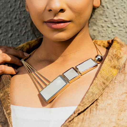 Wabi Sabi Textured Gold Necklace – Sculpted Artistry in Motion