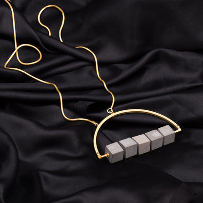Baromassi Dual-Tone Chain Necklace – Monsoon Elegance, Sculpted