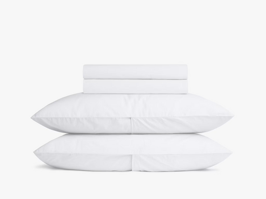 White pure cotton flat bed sheet for king/queen/single bed – breathable & soft bedding for Indian homes.