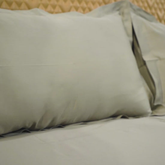 Sage Green pure cotton flat bed sheet for king/queen/single bed – breathable, soft, skin-friendly & fade-resistant bedding for Indian homes.