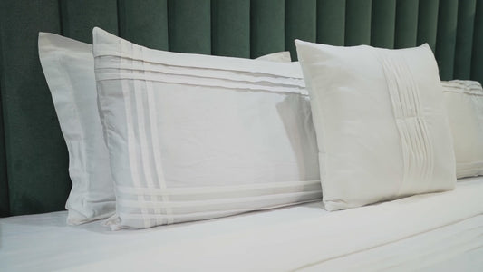 Pure Alabaster Classic Charm 300 TC|400 TC|500 TC Bed Set