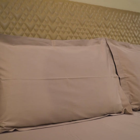 Coffee pure cotton flat bed sheet for king/queen/single bed – breathable, soft, skin-friendly & fade-resistant bedding for Indian homes.