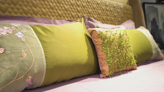Lush Green Valley Bed Cover